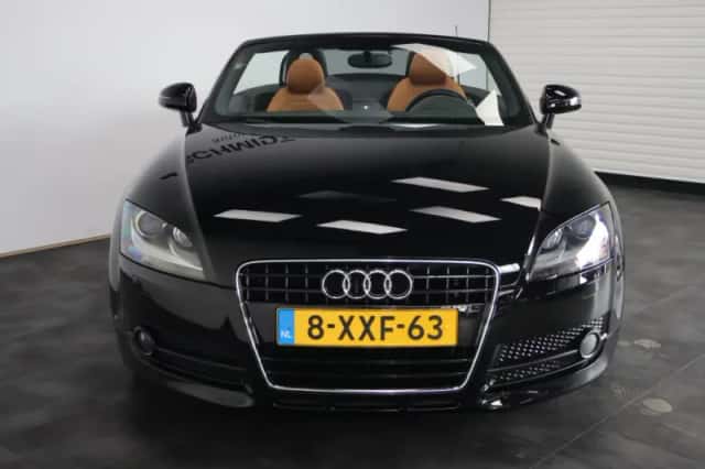 Audi TT (2008) thumbnail 6