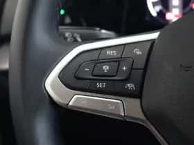 Volkswagen Golf (2021) thumbnail 20