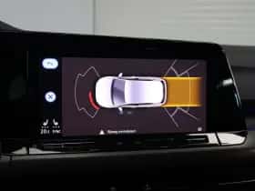 Volkswagen Golf (2021) thumbnail 26