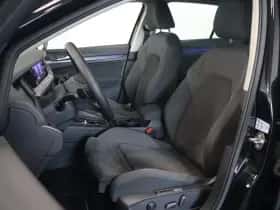 Volkswagen Golf (2021) thumbnail 9