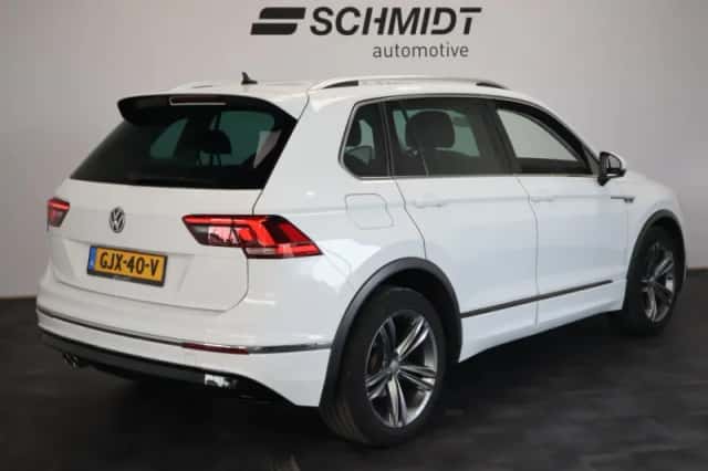Volkswagen Tiguan (2018) thumbnail 3
