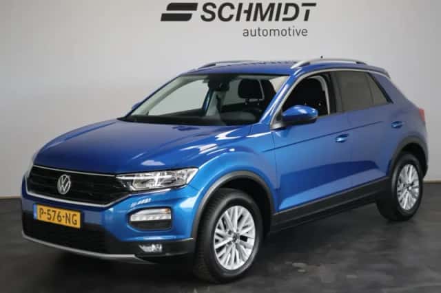 Volkswagen T-Roc (2022) thumbnail 1