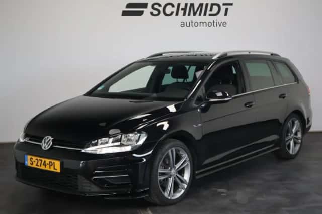 Volkswagen Golf (2019) thumbnail 1