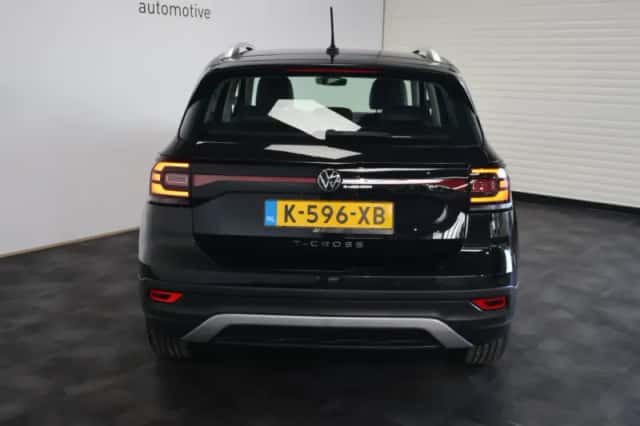 Volkswagen T-Cross (2021) thumbnail 6