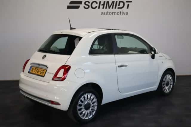 Fiat 500 (2021) thumbnail 3