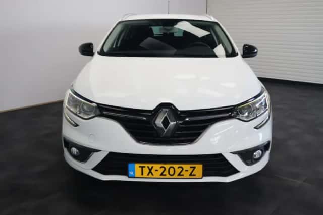 Renault Mégane (2018) thumbnail 5