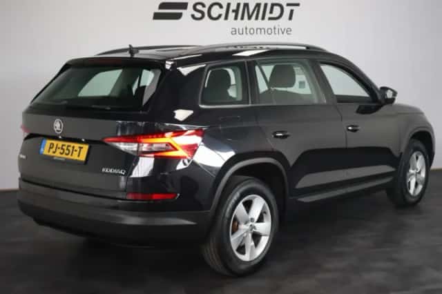 Škoda Kodiaq (2017) thumbnail 3