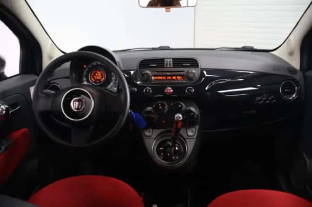 Fiat 500 (2009) thumbnail 2