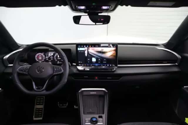 Volkswagen T-Roc (2026) thumbnail 2