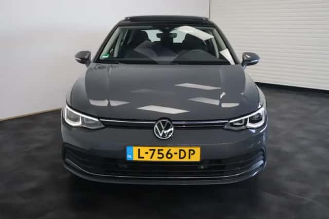 Volkswagen Golf (2020) thumbnail 5