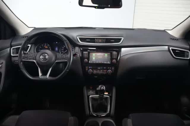 Nissan Qashqai (2019) thumbnail 2