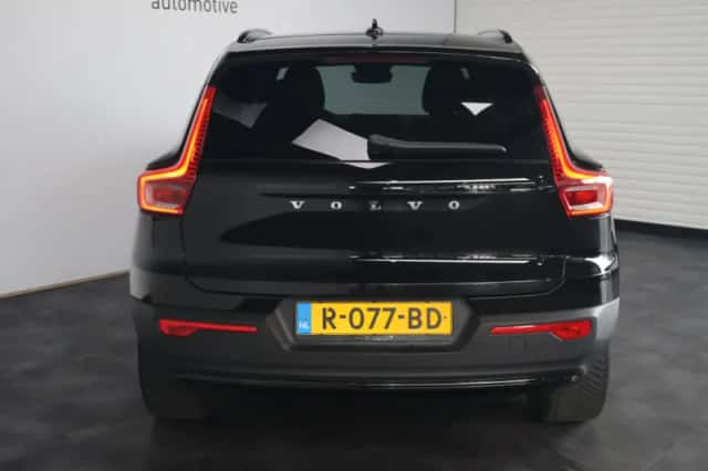Volvo XC40 (2022) thumbnail 6