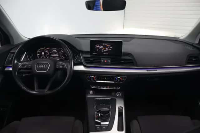 Audi Q5 (2020) thumbnail 2