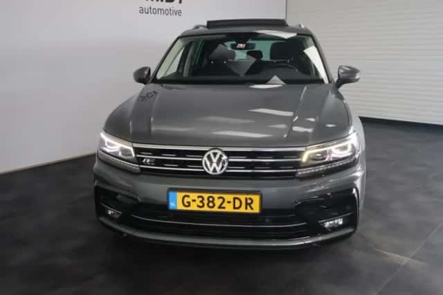 Volkswagen Tiguan (2019) thumbnail 5
