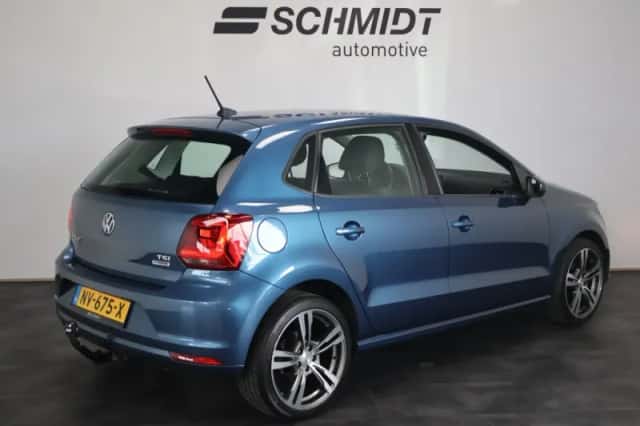 Volkswagen Polo (2017) thumbnail 3
