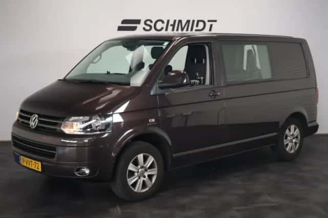 Volkswagen Transporter (2012) thumbnail 1