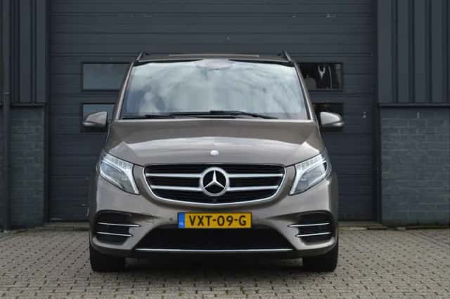 Mercedes-Benz V-Klasse (2017) thumbnail 5