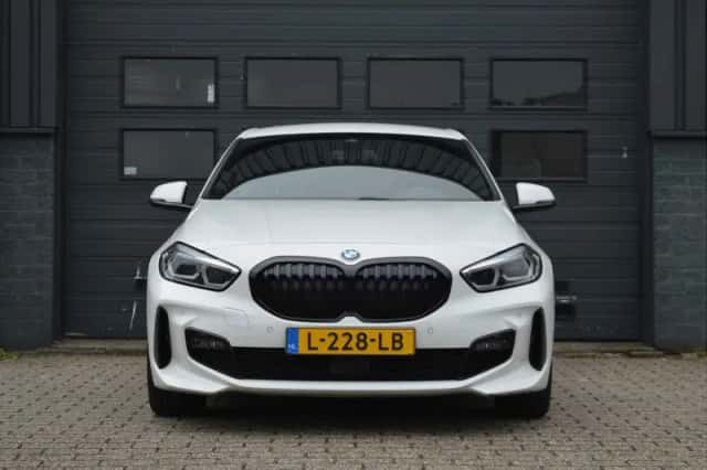 BMW 1-Serie (2021) thumbnail 5