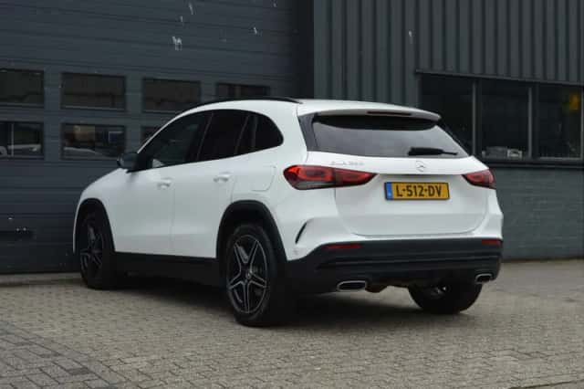 Mercedes-Benz GLA-Klasse (2021) thumbnail 4
