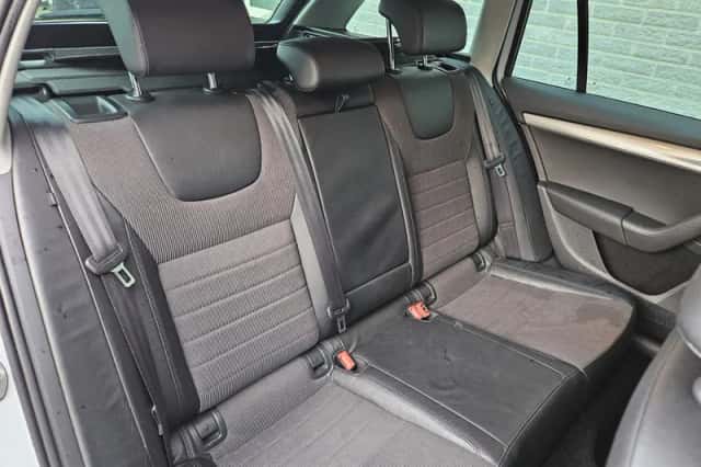 Škoda Octavia (2014) thumbnail 4