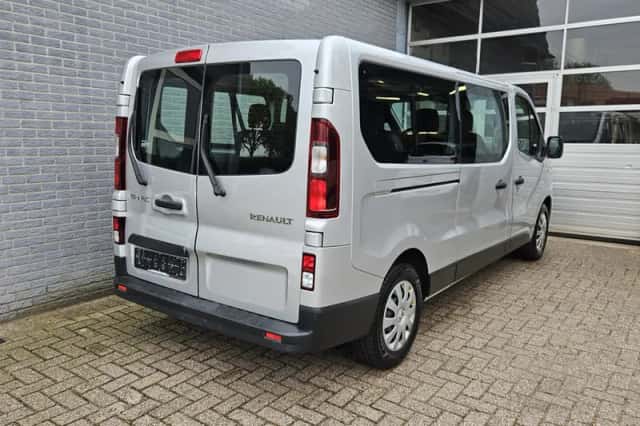 Renault Trafic (2000) thumbnail 2