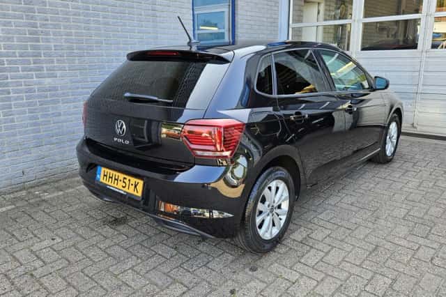 Volkswagen Polo (2021) thumbnail 1