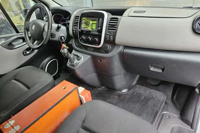 Renault Trafic (2019) thumbnail 4
