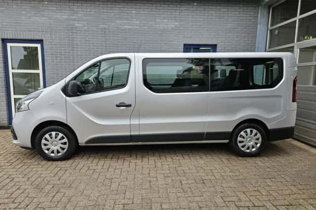 Renault Trafic (2019) thumbnail 6