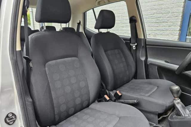 Hyundai i10 (2009) thumbnail 3