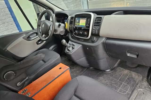 Renault Trafic (2016) thumbnail 5