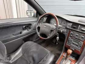 Volvo C70 (1998) thumbnail 5