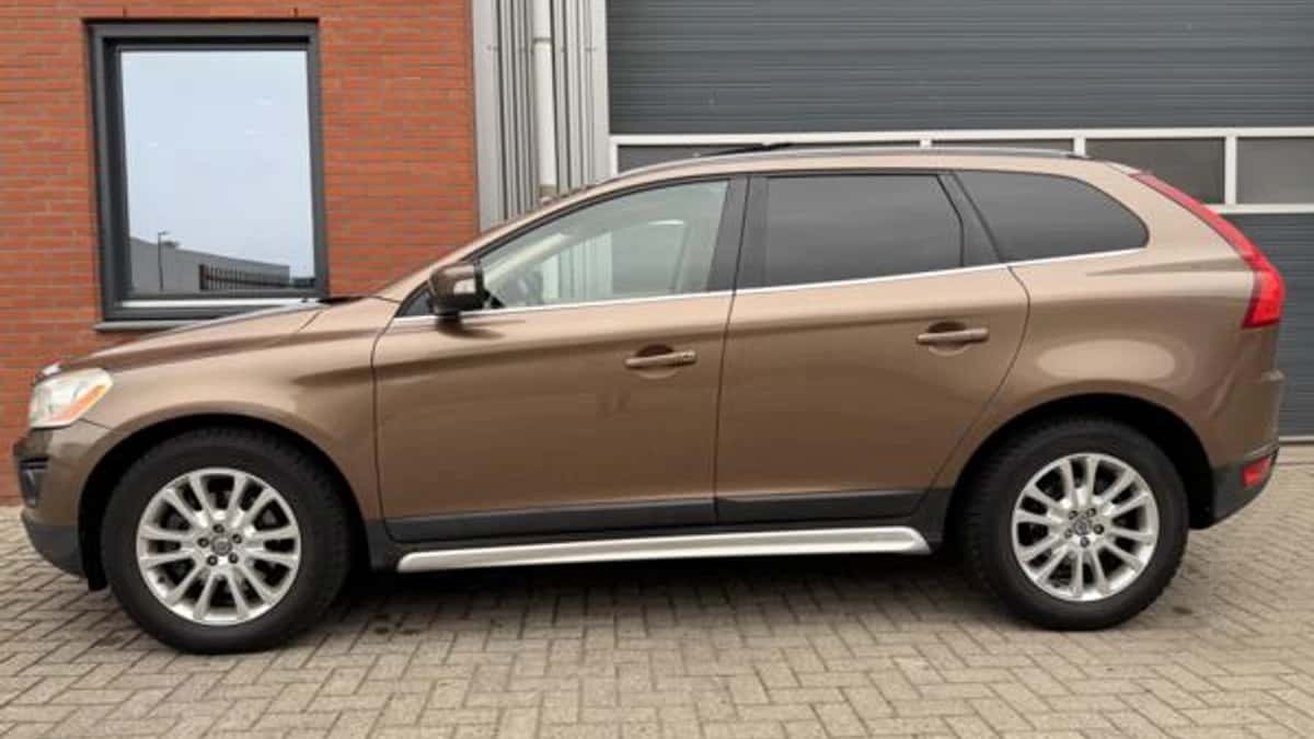 Volvo XC60 (2008) — foto 1