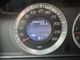 Volvo XC60 (2008) thumbnail 6
