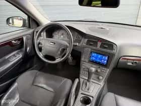 Volvo V70 (2001) thumbnail 5