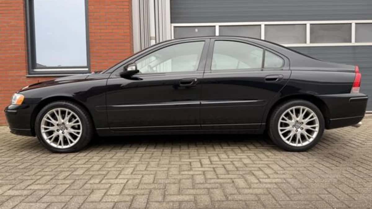 Volvo S60 (2009) — foto 1