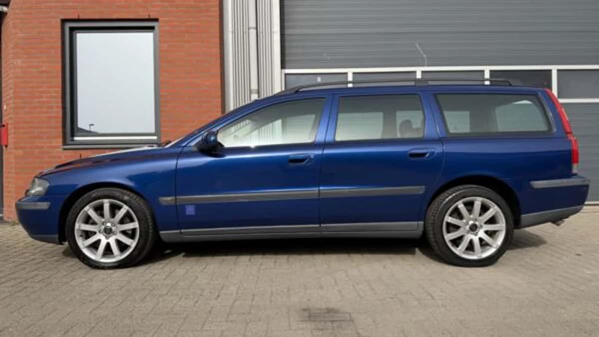 Volvo V70 (2002) — foto 1