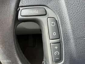 Volvo V70 (2002) thumbnail 29