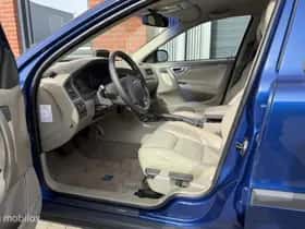 Volvo V70 (2002) thumbnail 4
