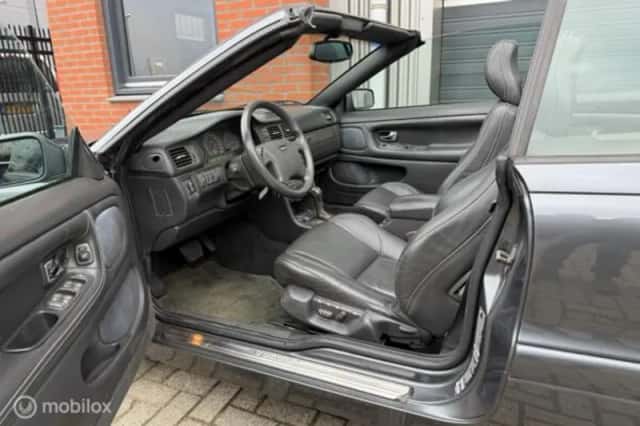 Volvo C70 (2015) thumbnail 3