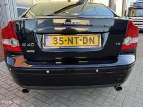 Volvo S40 (2004) thumbnail 12