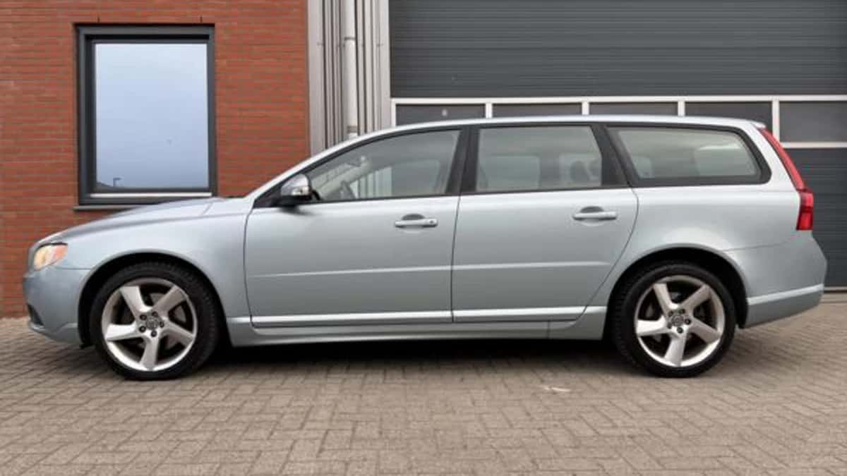 Volvo V70 (2007) — foto 1