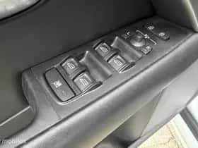Volvo V70 (2007) thumbnail 29