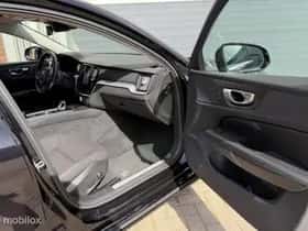 Volvo V60 (2021) thumbnail 18
