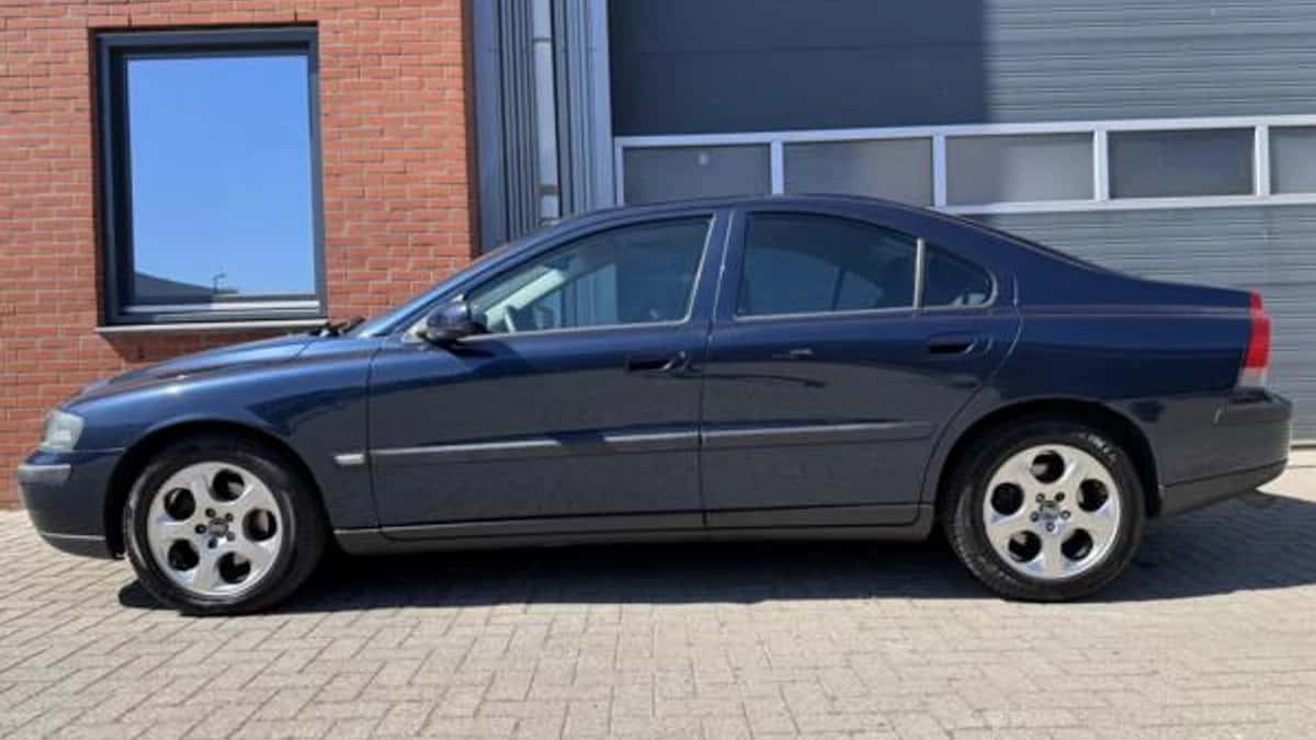 Volvo S60 (2003) — foto 1