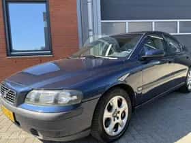 Volvo S60 (2003) thumbnail 2