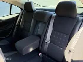 Volvo S60 (2003) thumbnail 14