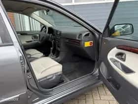 Volvo V40 (2004) thumbnail 22