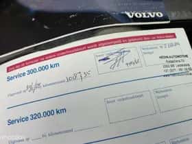 Volvo V40 (2004) thumbnail 8