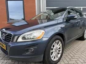 Volvo XC60 (2012) thumbnail 2