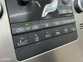 Volvo XC60 (2012) thumbnail 18